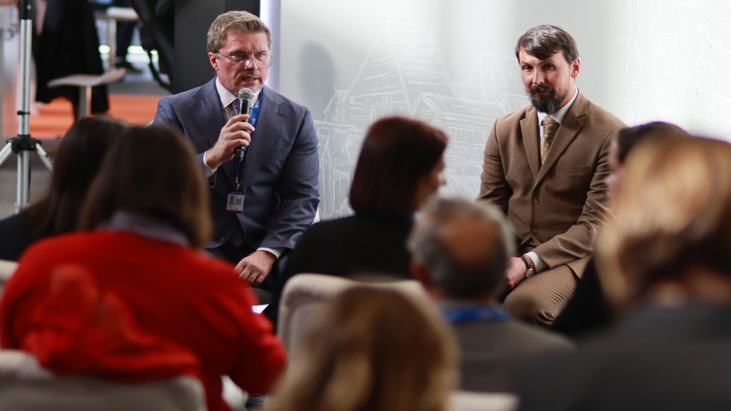 ГК «КОРТРОС» рассказала на форуме «100+ TechnoBuild», как построить идеальный город в поле (ФОТО)