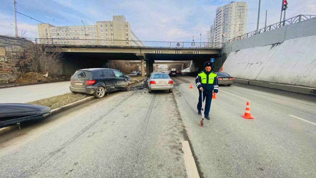 Возле Медгородка столкнулись три авто: водители двух машин были пьяны