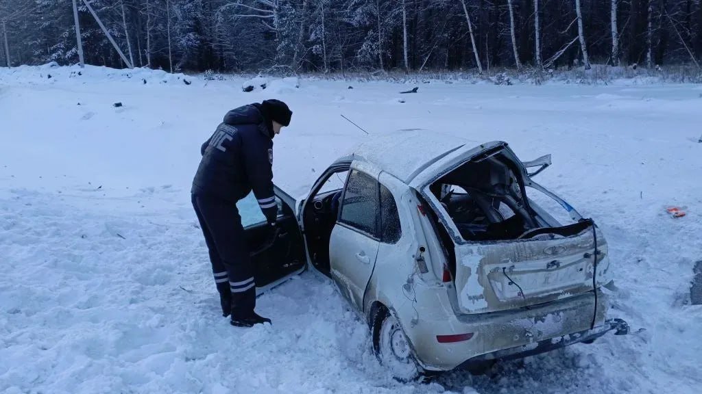 Водитель и пассажир «Лады» погибли в ДТП на Тюменском тракте (ФОТО)