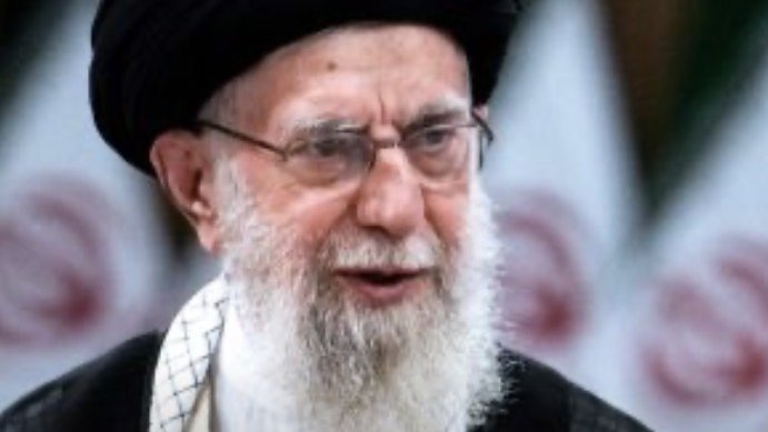 Верховный лидер Ирана погиб в ходе ракетного удара по резиденции