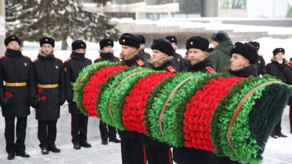 Суворовцы&nbsp; почтили память великого разведчика Николая Кузнецова