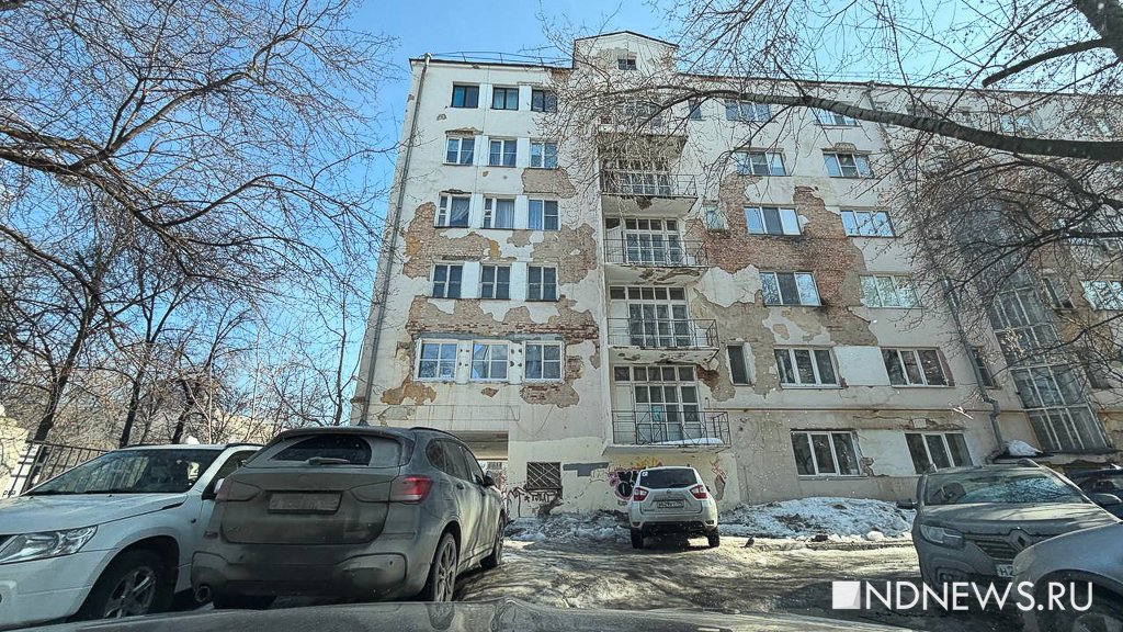 Дома Гостяжпрома разваливаются на глазах – денег на ремонт нет (ФОТО)