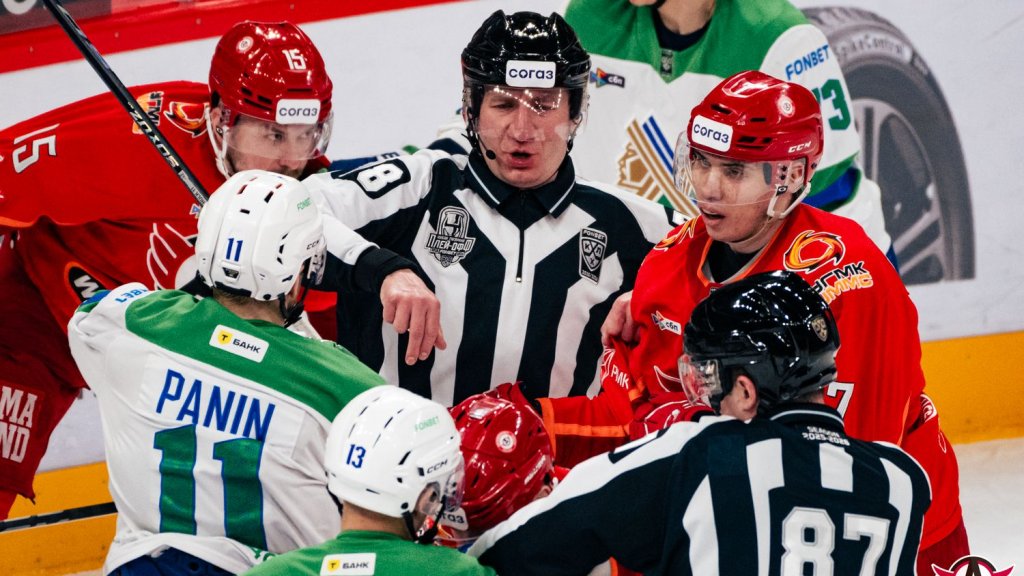 «Автомобилист» проиграл «Салавату» матч №2. Счет в серии сравнялся