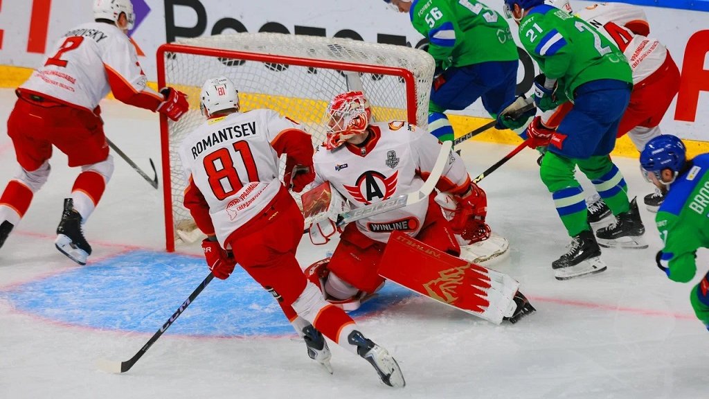 «Автомобилист» на грани вылета из плей-офф после трех поражений подряд от «Салавата»