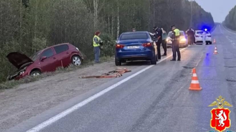 В ночном ДТП под Красноуральском погиб мужчина и была травмирована женщина