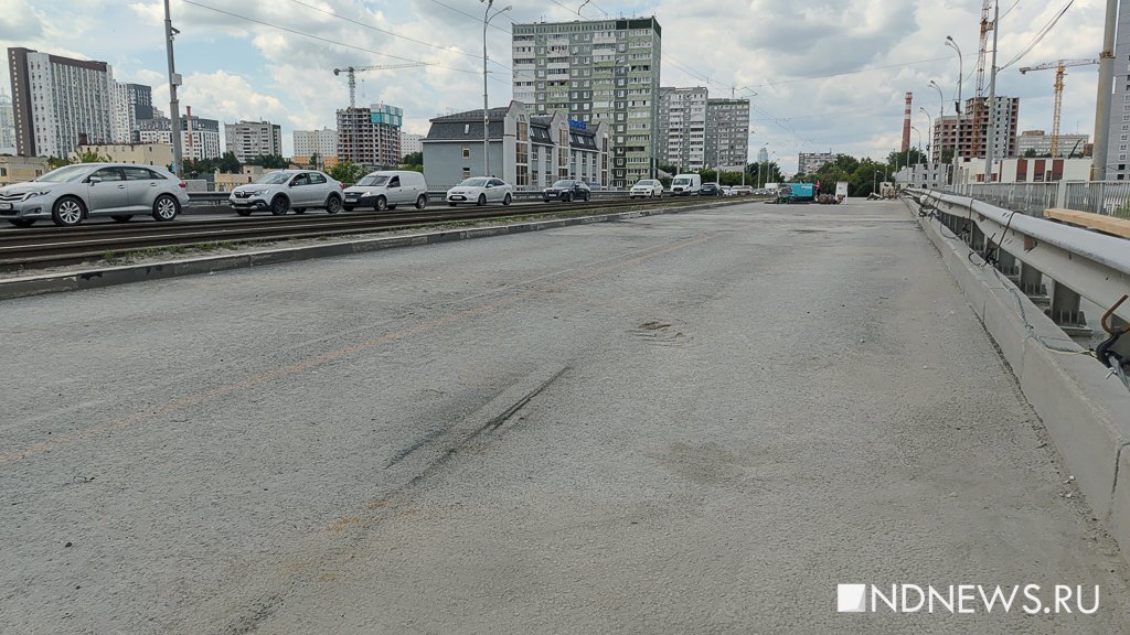 Малышевский мост на ЖБИ откроется раньше срока (ФОТО)