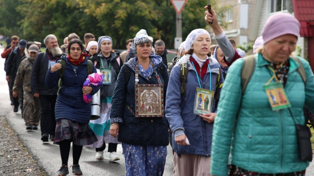 На Урале паломники отправились в 190-километровый крестный ход