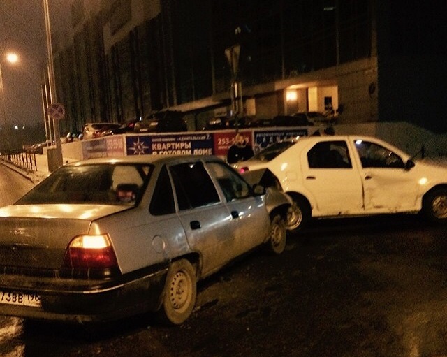 Новый Регион: Такси Везет чуть не погубило председателя горизбиркома Екатеринбурга (ФОТО)