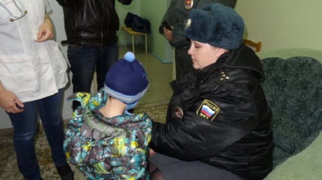 Новый Регион: Нетрезвые родители забыли детей-дошколят на 20-градусном морозе (ФОТО)