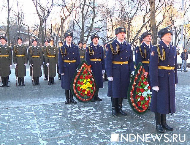 Новый Регион: В Екатеринбург прибыла международная вахта памяти Нас миллионы панфиловцев (ФОТО)