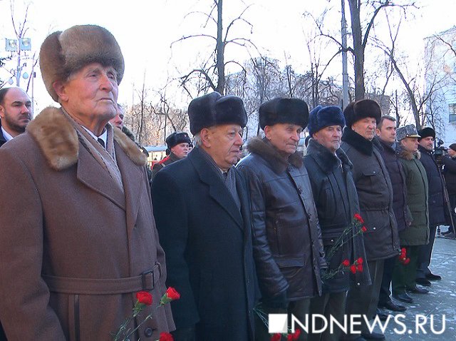 Новый Регион: В Екатеринбург прибыла международная вахта памяти Нас миллионы панфиловцев (ФОТО)