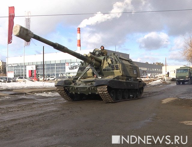 Новый День: На Вторчермете показались танки: Екатеринбург начал подготовку к параду Победы (ФОТО)