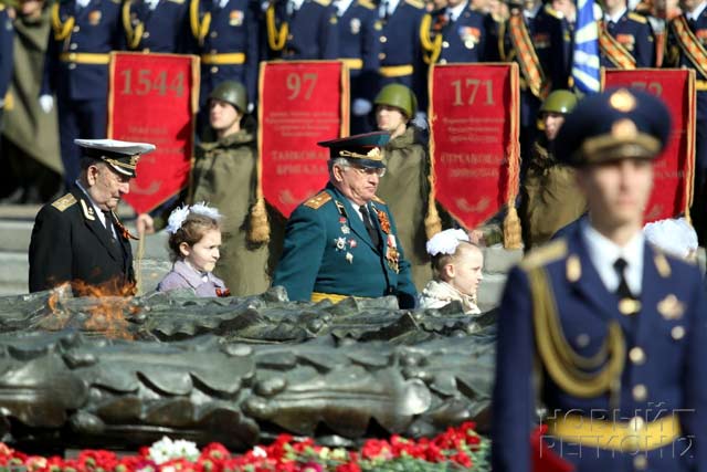 Новый Регион: Челябинск отмечает День Победы