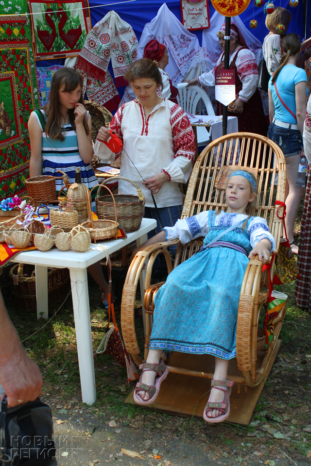 Новый Регион: Бажовка побила рекорд: на XXIII фестиваль народного творчества В Челябинскую область приехало 5 тысяч участников (ФОТО)
