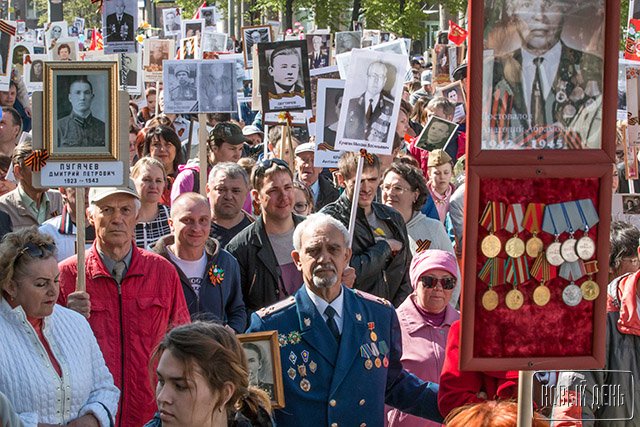 Новый Регион: Им не было предела: в Челябинске в шествии Бессмертного полка приняли участие 40 тысяч человек (ФОТО, ВИДЕО)