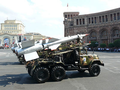 Военный парад в Ереване