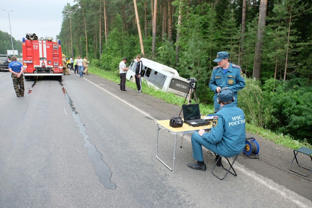 Новый День: В Перми в вылетевшем с трассы автобусе пострадали 9 человек