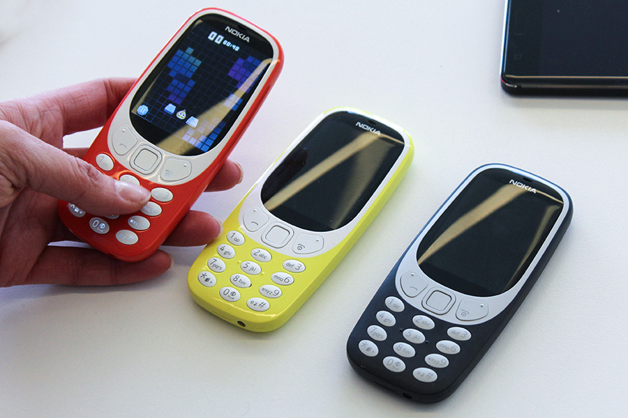 Новый День: Обновленная ретро-модель Nokia 3310 выходит на рынок