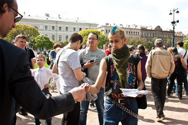 Новый Регион: Оппозиция Петербурга хочет вернуться на Исаакиевскую площадь (ФОТО)