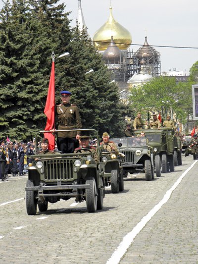 Новый Регион: Одесса отметила День Победы парадом и выставкой военной техники (ФОТО)