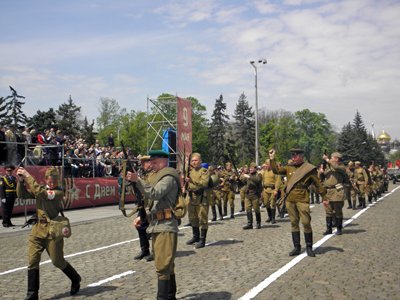 Новый Регион: Одесса отметила День Победы парадом и выставкой военной техники (ФОТО)