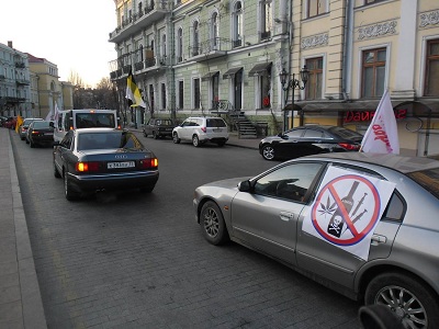 Новый Регион: В Одессе прошел автопробег против алкоголя и наркотиков (ФОТО)