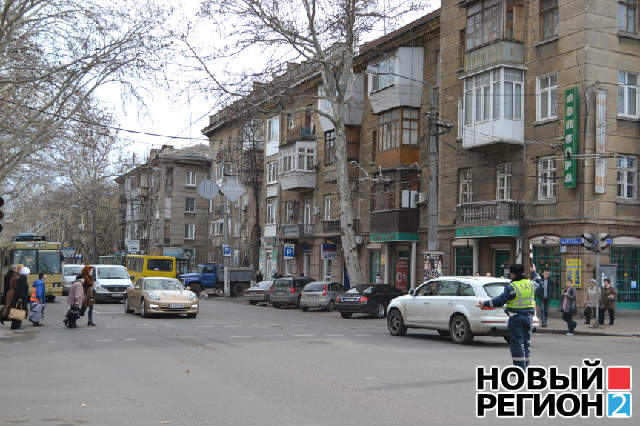 Новый Регион: Приезд президента Латвии в Одессу спровоцировал заторы на дорогах (ФОТО)