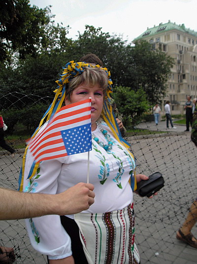 Новый Регион: Луцек прекрати беспредел в Севастополе, – митинг возле Секретариата Ющенко (ФОТО)