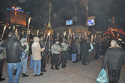 Новый Регион: Москалей на ножи! – шествие в центре Киева (ФОТО)