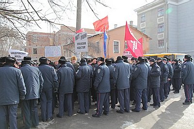 Новый Регион: В Харькове по решению мэра-регионала восстановлен памятник духовнику дивизии СС Галичина (ФОТО)