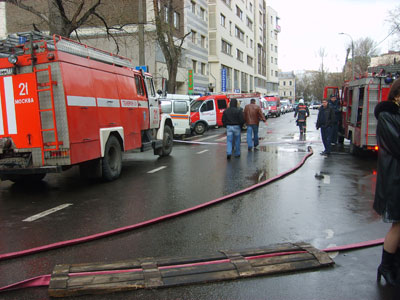 Новый Регион: Пожар в бизнес-центре Дукат-плэйс 2 потушен (ФОТО)