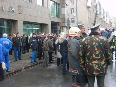 Новый Регион: Пожар в бизнес-центре Дукат-плэйс 2 потушен (ФОТО)