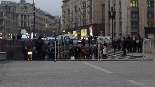 Новый Регион: Полиция полностью оцепила Манежную площадь (ФОТО)