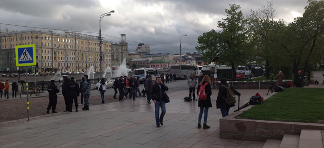 Новый Регион: Московская полиция приготовилась к народным гуляниям в поддержку политзаключенных (ФОТО)