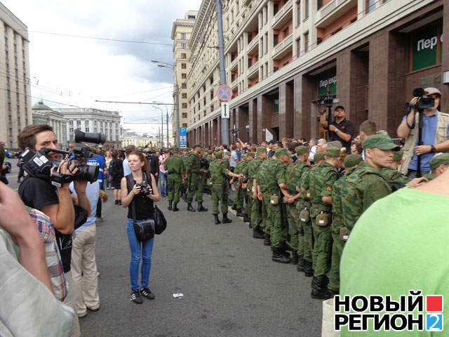 Блогосфера: Алеша, беги в Лондон, пока отпустили (ФОТО, ВИДЕО) / От временного освобождения Навального в стране ничего не изменилось