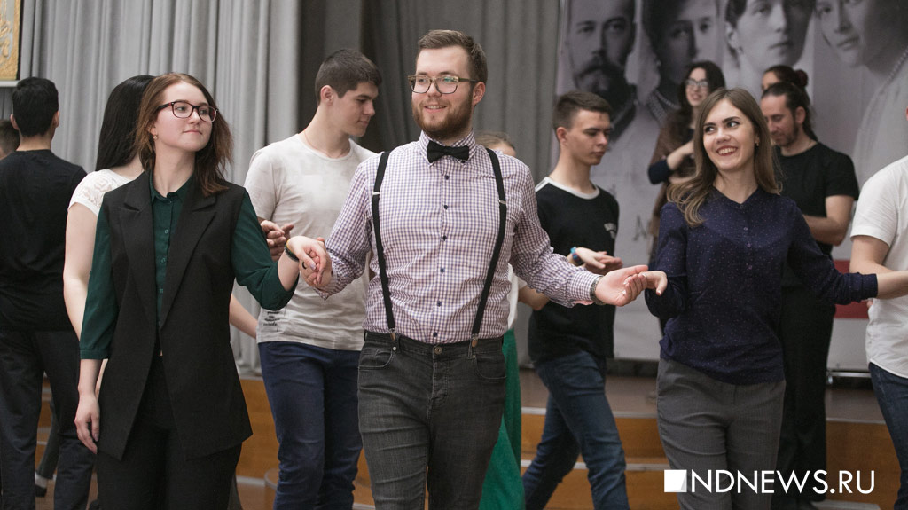 Конкурс 5 человек на место: кого выбрали для танцев на балу в честь Николая II (ФОТО)