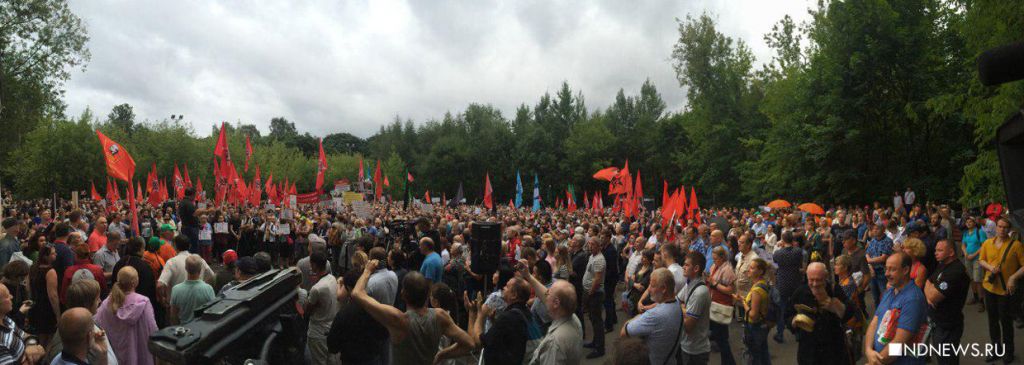 «Будьте вы прокляты!» Московский митинг против пенсионной реформы отправил Путина и Медведева в отставку