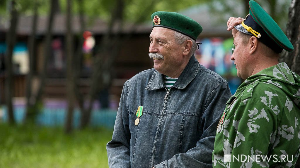 Нашествие «зеленых фуражек» в ЦПКиО – Екатеринбург отмечает День пограничника (ФОТО)