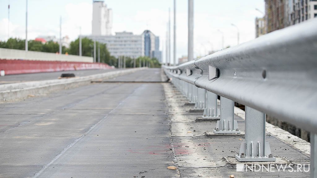 Макаровский мост откроют 1 июля, но скорость движения ограничат (ФОТО)
