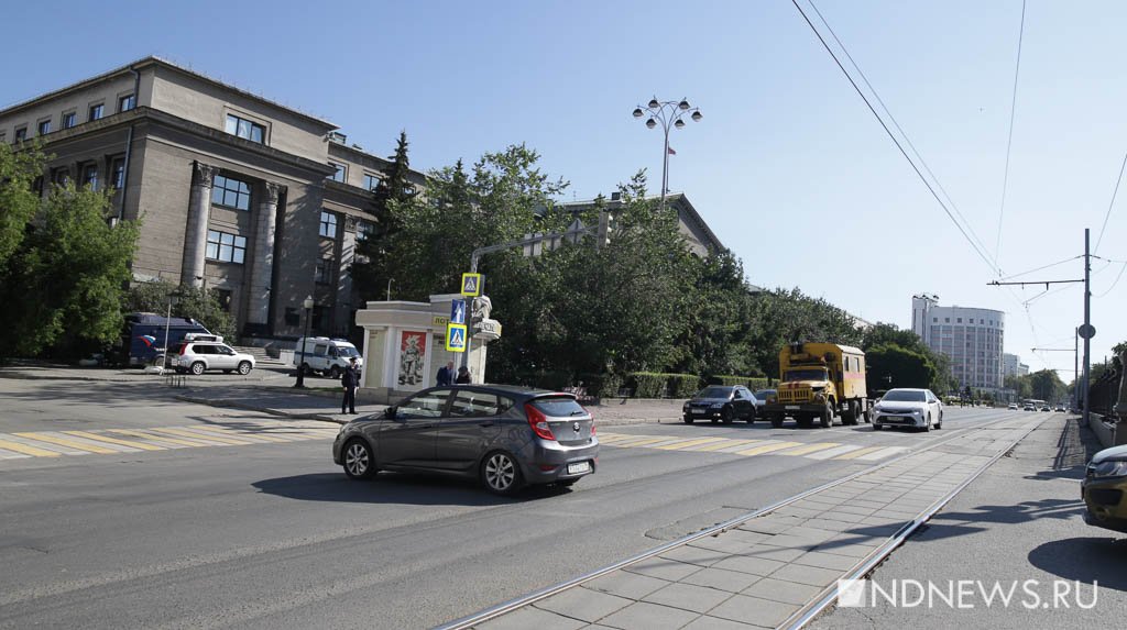 Здание УрФУ оцепили в ожидании президента (ФОТО)