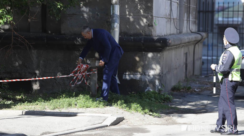 Здание УрФУ оцепили в ожидании президента (ФОТО)