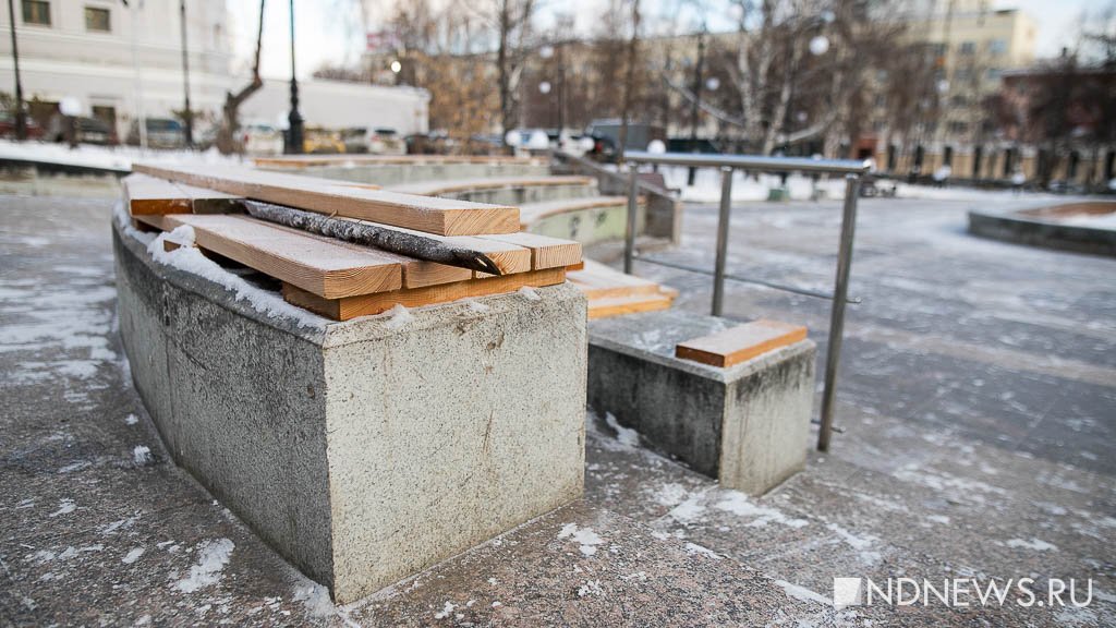 Сроки реконструкции сквера у оперного театра провалены (ФОТО)