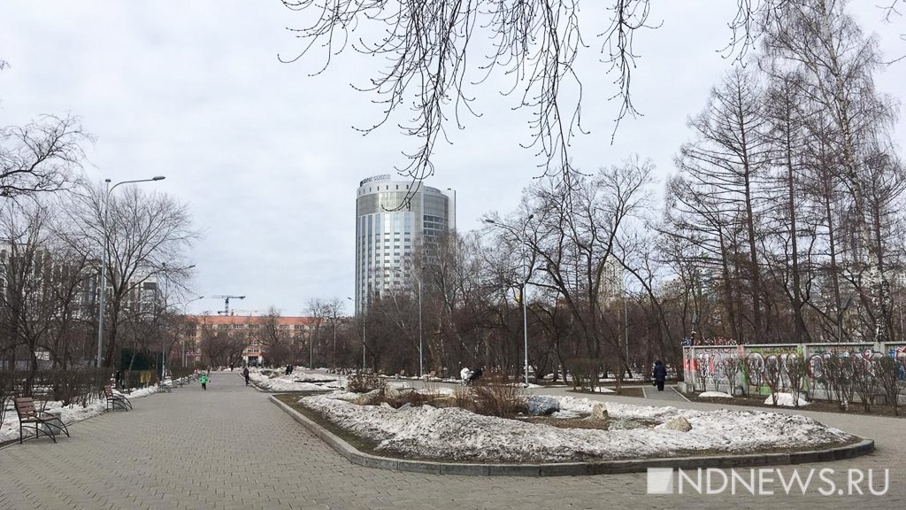 Первый день самоизоляции: Екатеринбург почти опустел (ФОТО)