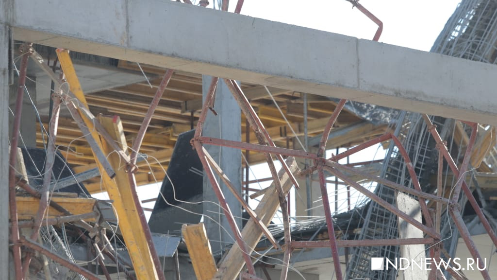 В Екатеринбурге в недостроенном здании школы обрушились перекрытия – пострадали двое рабочих (ФОТО)