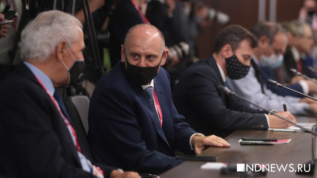 Встречу премьера Мишустина с бизнесменами из топа Forbes в Екатеринбурге закрыли от СМИ (ФОТО)