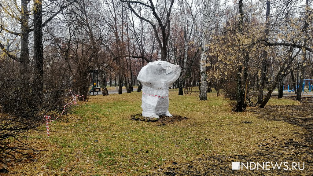 Парк за Дворцом молодежи стоимостью 254 миллиона рублей могут не сдать в срок: как идут работы (ФОТО)