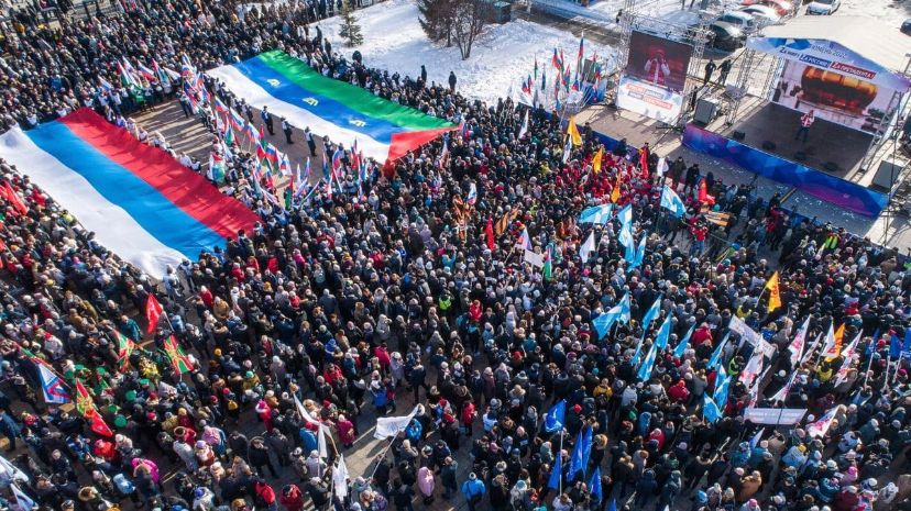 Губернаторы «тюменской матрёшки» поддержали митинги в честь присоединения Крыма