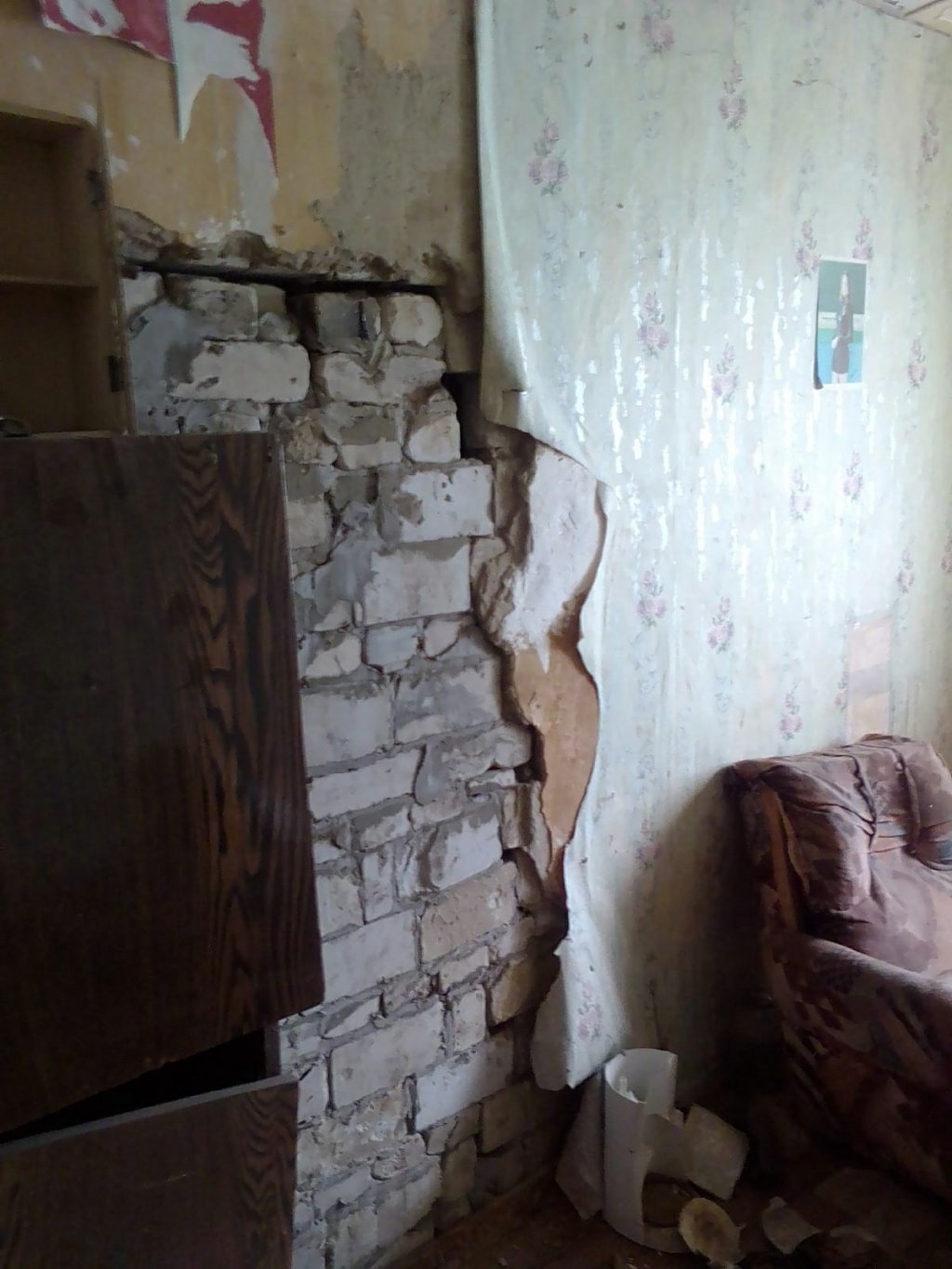 Жилица аварийного общежития в Кургане призвала губернатора Шумкова к диалогу