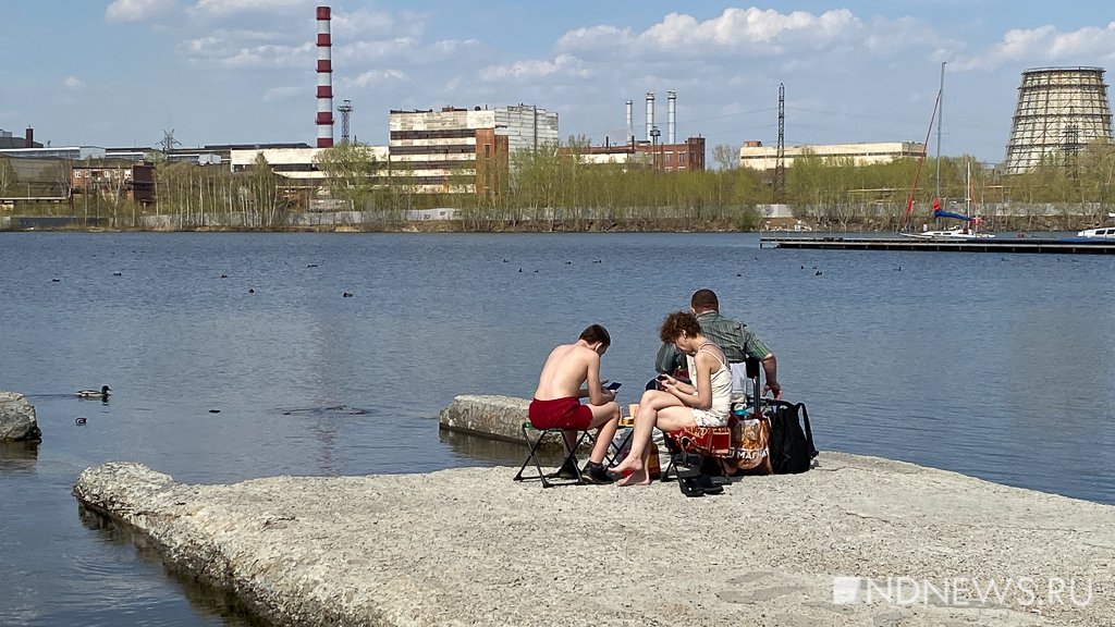 Жара в городе: жители Екатеринбурга отправились на пляжи (ФОТО)
