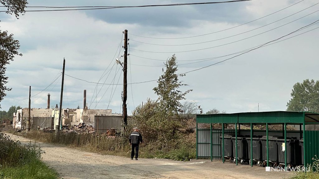 «Горит уже неделю, а нам говорили: не бойтесь, пожар далеко», – на вопросы жителей Шайдурихи ответил губернатор (ФОТО, ВИДЕО)